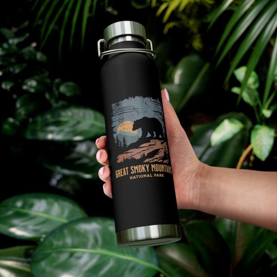Discover Great Smoky Mountains, Black Bear Copper Vacuum Insulated Bottle, 22oz