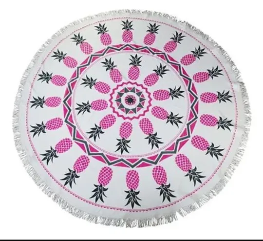 Discover You Me And The Dream La Pina Round Patterned Beach Towel