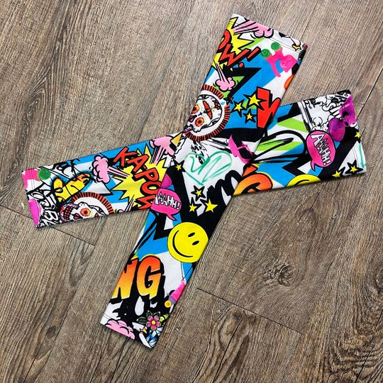 Discover Compression Arm Sleeves in Graffiti Print Spandex - Running Arm Warmers