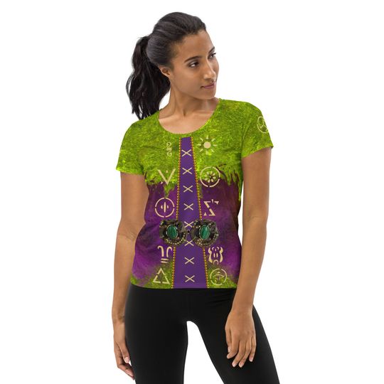 Discover Winifred Sanderson Inspired Women's Athletic T-shirt