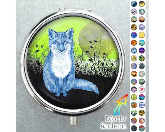 Discover BLUE FOX pocket ashtray with spring lid, ashtray with desired motif, pocket ashtray can be personalized - blue night fox