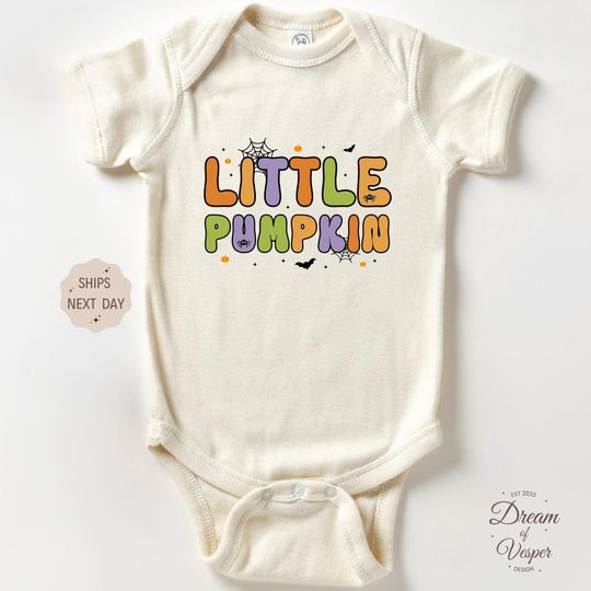 Discover Little Pumpkin Groovy Onesie, Rettro Halloween