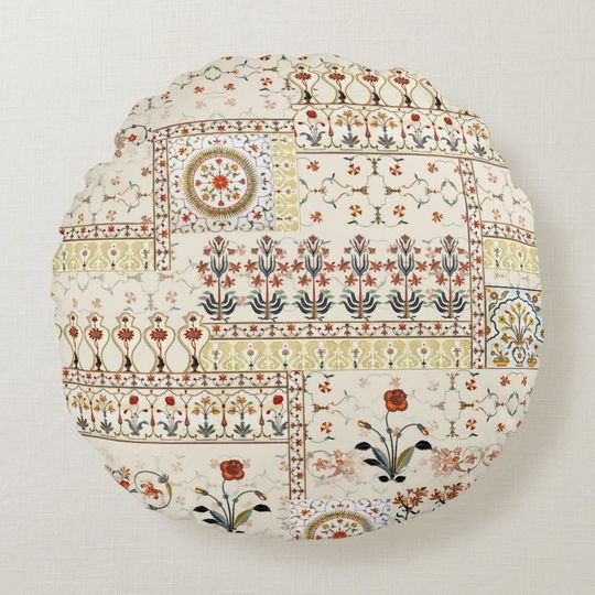 Discover Mughal Floral Paisley: Ethnic Digital Elegance. Round Pillow