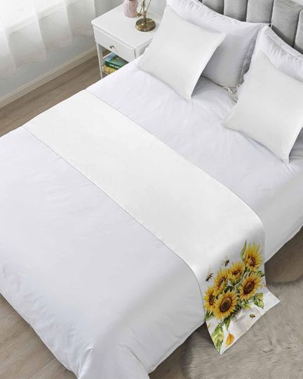 Discover Sunflower Bee Bed Runner
