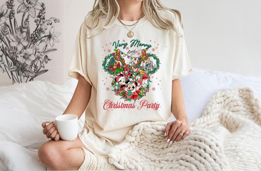 Discover Mickeyy's Very Merry Christmas Party Family Matching Shirt