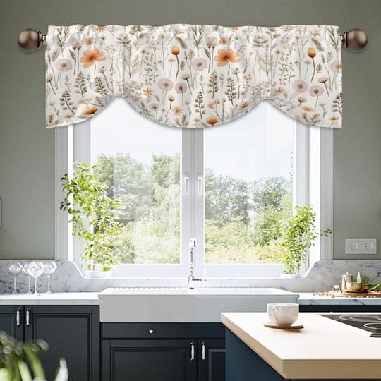 Discover Wildflowers Tie Up Valance