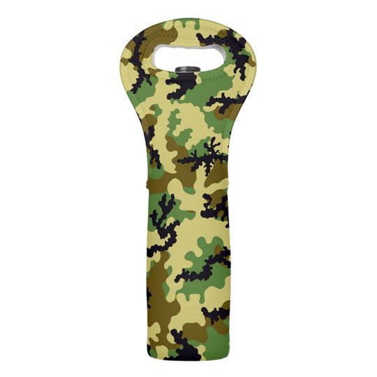 Discover Woodland camouflage wine bag