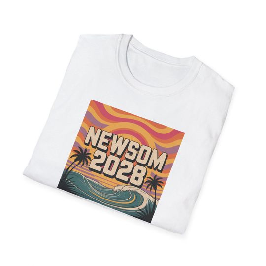 Discover Gavin Newsom 2028 Retro Sunset T-Shirt - California Surf Campaign Tee - Vintage Beach Style Political Shirt