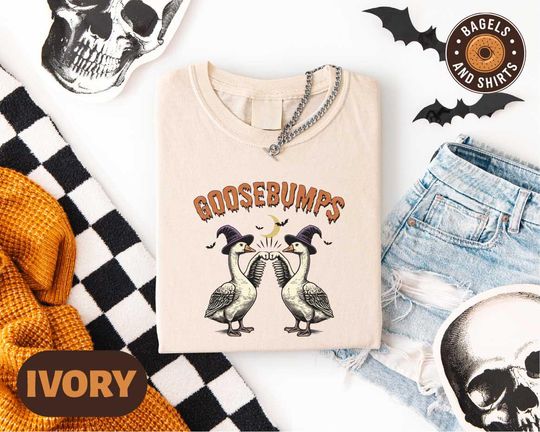 Discover Goosebumps Halloween Shirt, Retro Spooky Season T-shirt, Funny Witchy Goose Graphic Tee