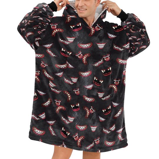 Discover Horror Movie IT Clown Grin Cosy Blanket Hooded Jumper Hoodie Winter Oversized Kids Adults
