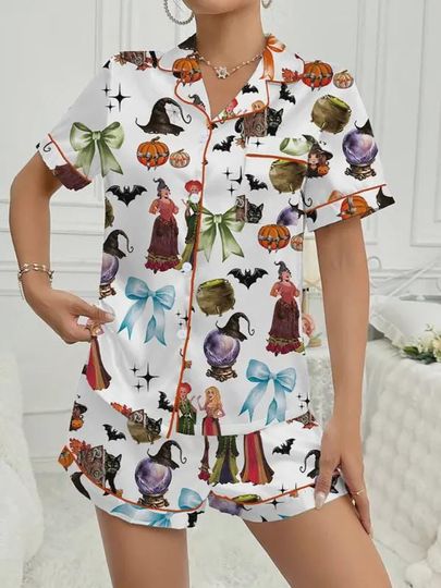 Discover Halloween Pumpkin & Bat Print Short Sleeve Pajama Set, Comfortable Sleepwear for Halloween, Perfect for Sleep and Leisure
