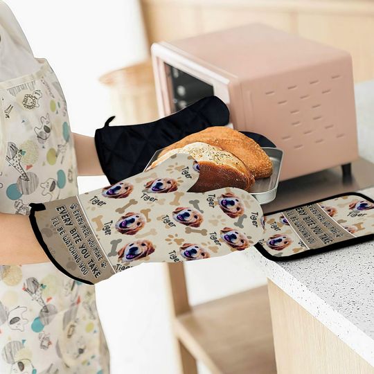 Discover Every Meal You Make - Personalized Baking Oven Mitts & Pot Holder Set