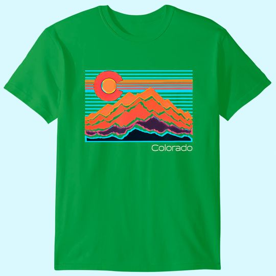 Discover Vintage Colorado Mountain Landscape and Flag Graphic T-Shirt