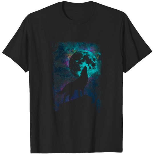 Discover Vintage Wolf Howling At Moon Wolves T Shirt
