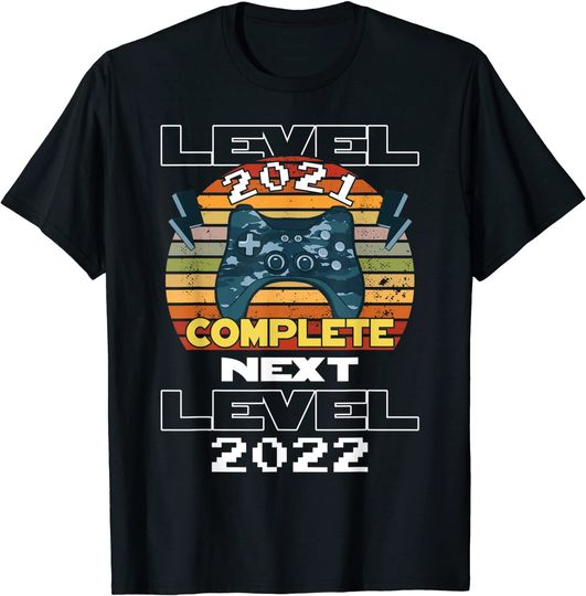 Discover Funny Family Happy New Years Eve Pajama 2022 NYE Party Gamer T-Shirt