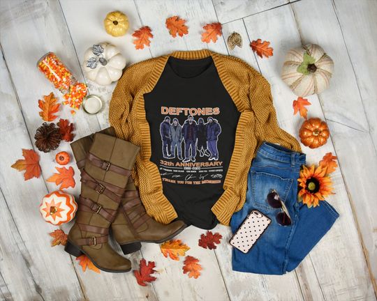 Discover Deftones Concert T-shirt - Snoopy Listening to Music Design