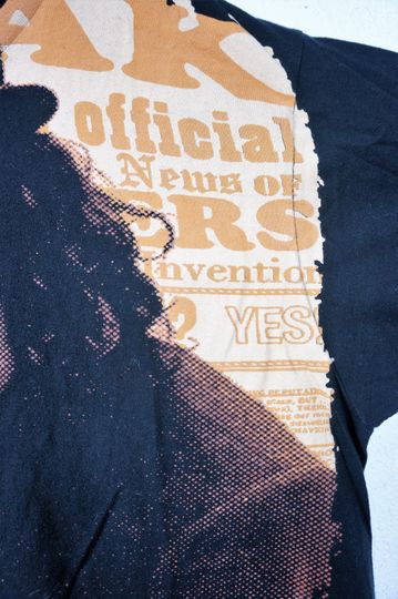 Discover Vintage FRANK ZAPPA All Over Tshirt  - Vng Hippie T shirt - 90s Zappa Concert Tshirt