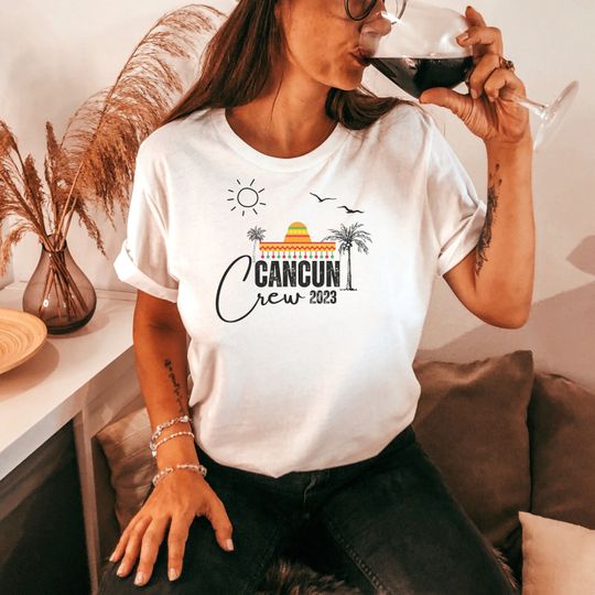 Discover Cancun Crew 2023 Family Vacation Shirt