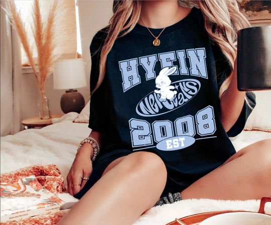 Discover NewJeans Hyein T-Shirt