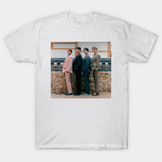 Discover Forestella - Kpop - T-Shirt