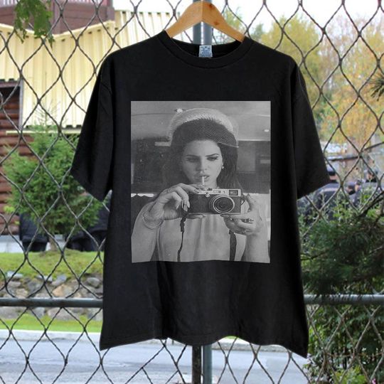 Discover Lana Del Rey Singer Black and White Photography Vintage T Shirt
