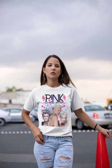 Discover Unisex Pink Summer Carnival 2023 tour Band tshirt