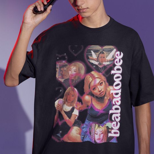Discover Beabadoobee Vintage T-Shirt