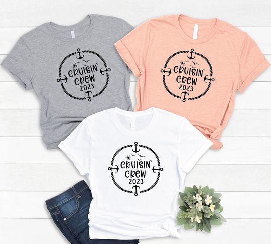 Discover Cruisin' Crew 2023 Family Vacation Shirt