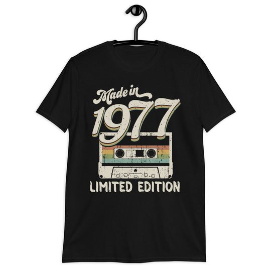 Discover Made In 1977 Limited Edition Vintage T-Shirt