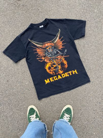 Discover Vintage 90s Megadeth Giant Reprint Band Tee Shirt M