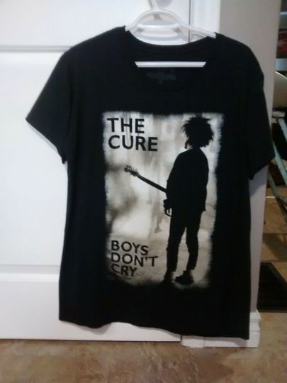 Discover Vintage The Cure Boys Don't Cry T-Shirt