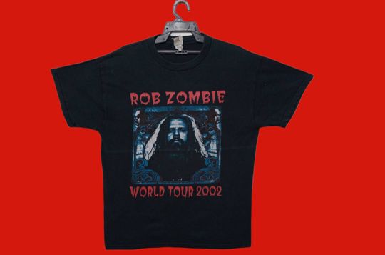Discover vintage Rob Zombie band music concert 2002 t shirt