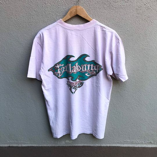 Discover Vintage 90s BILLABONG usa surf tee quiksilver op