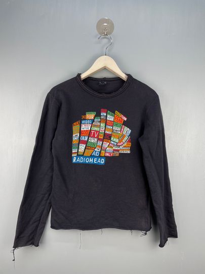 Discover Vintage 90s Radiohead hail of the thief sweatshirt