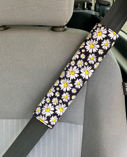 Discover Seat Belt Strap Cover-  Daisies