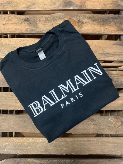 Discover Printed classic design t-shirts