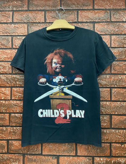 Discover Vintage 00s Child's Play 2 American Legendary Horror Slasher 1990 Movie T Shirt /Vintage Movie T Shirt