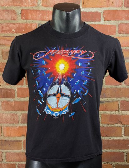 Discover Journey 1982 Escape Tour Black Concert T Shirt Unisex Small