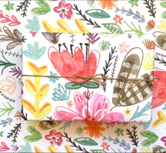 Discover Gift Wrap - Floral Design Wrapping Paper