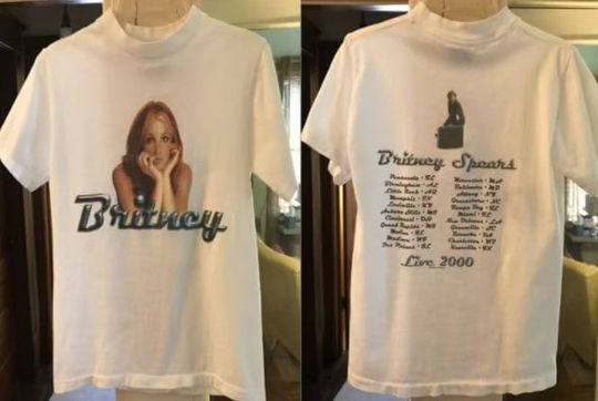 Discover VTG Hard To Find Original 2000 Britney Spears Concert Tour T-Shirt