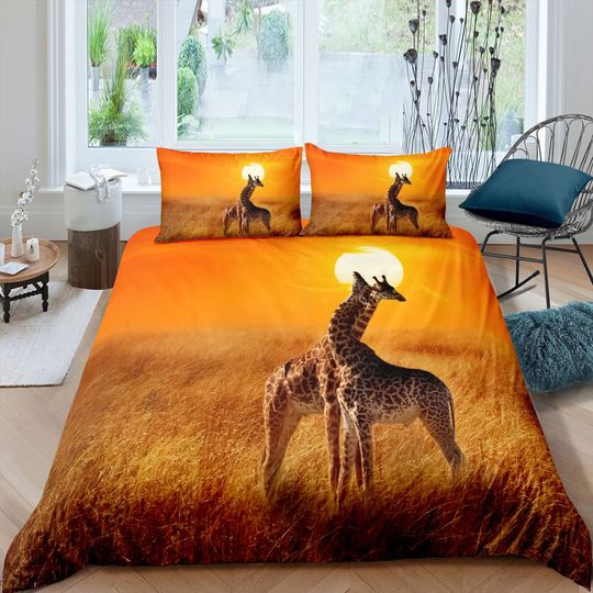 Discover Giraffe Printed  Bedding Set