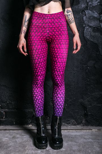 Discover Red Dragon Scale Leggings