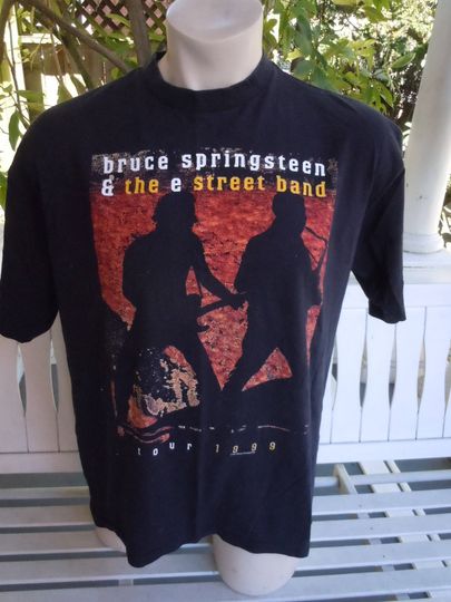 Discover Size XL (50) ** 1990s Bruce Springsteen Concert Shirt