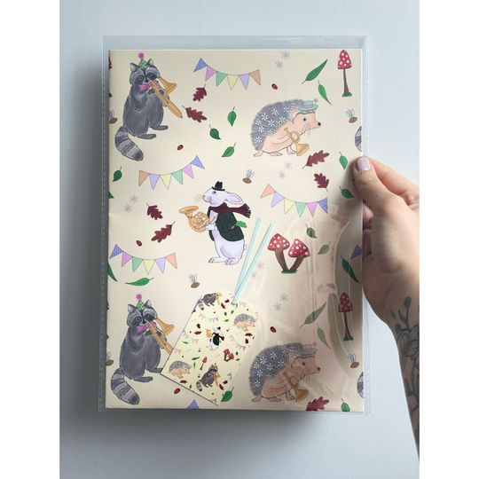 Discover Woodland animals Wrapping Paper