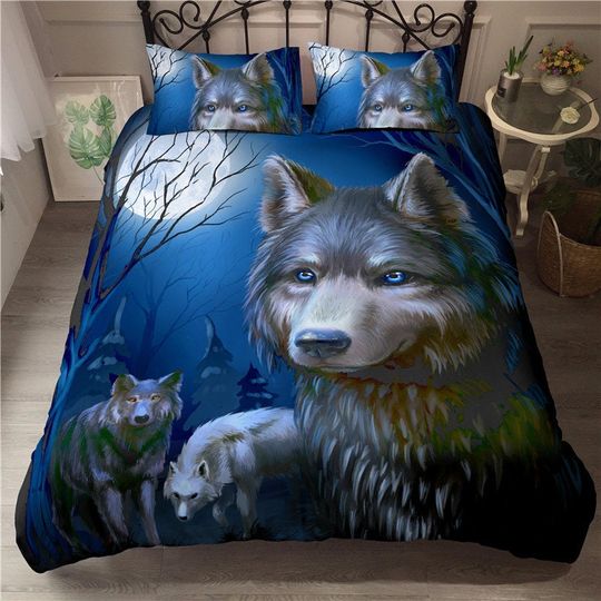 Discover Wolf Bedding Sets