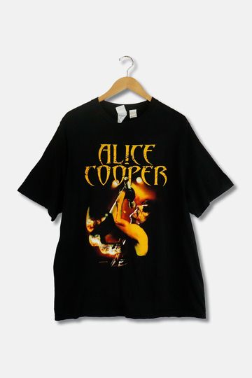 Discover Vintage 2004 Alice Cooper Snake T-Shirt