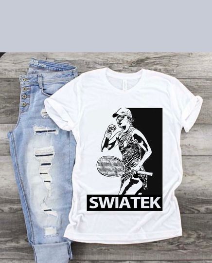 Discover Iga Swiatek T-Shirt
