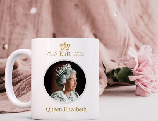 Discover Queen Elizabeth II Memorabilia Mug