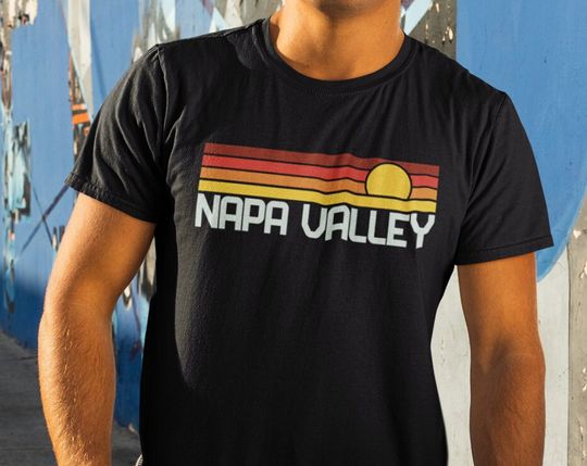 Discover Napa California Graphic T-Shirt