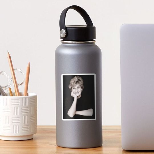 Discover Princess Diana Vintage 90s - Princess Di Fashion Sticker